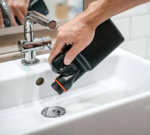 Abflussreinigung bei Verstopfung und Verschmutzung